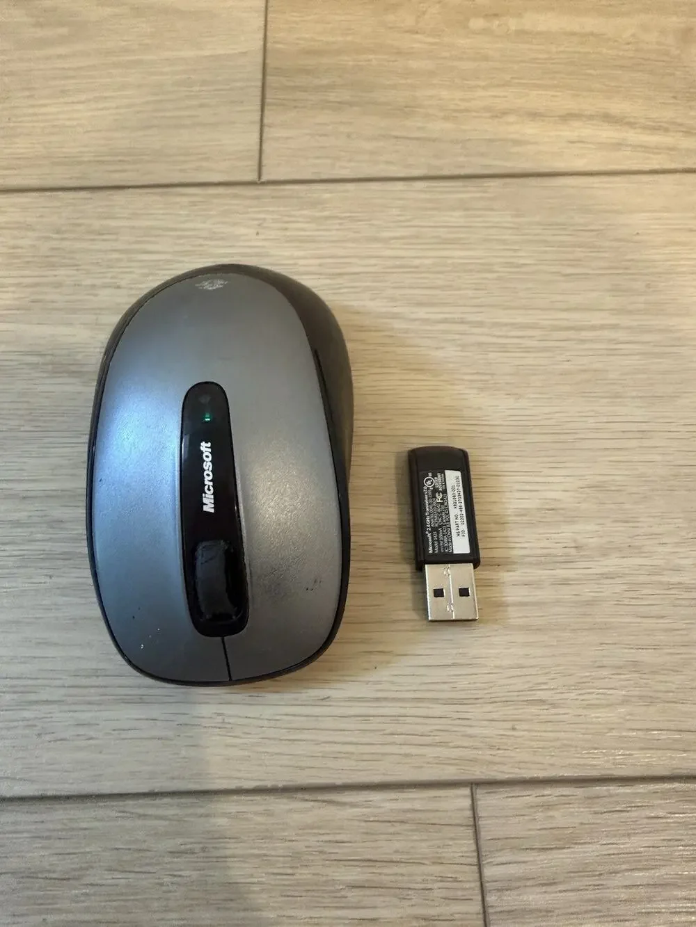 Microsoft Wireless Mouse 2000 Model 1416 Black with USB RECEIVER